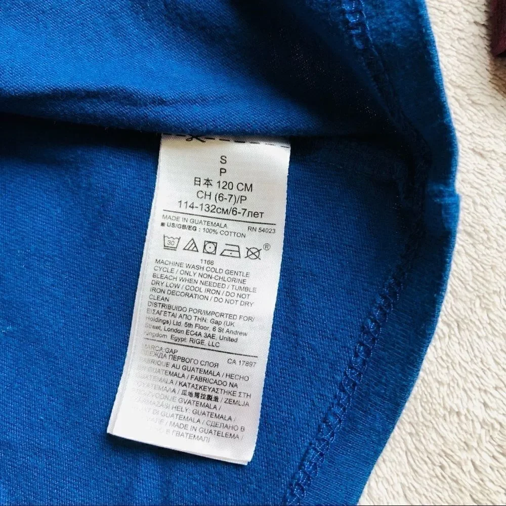 Gap Kids Raglan Long Sleeved Tees(lot of 2)